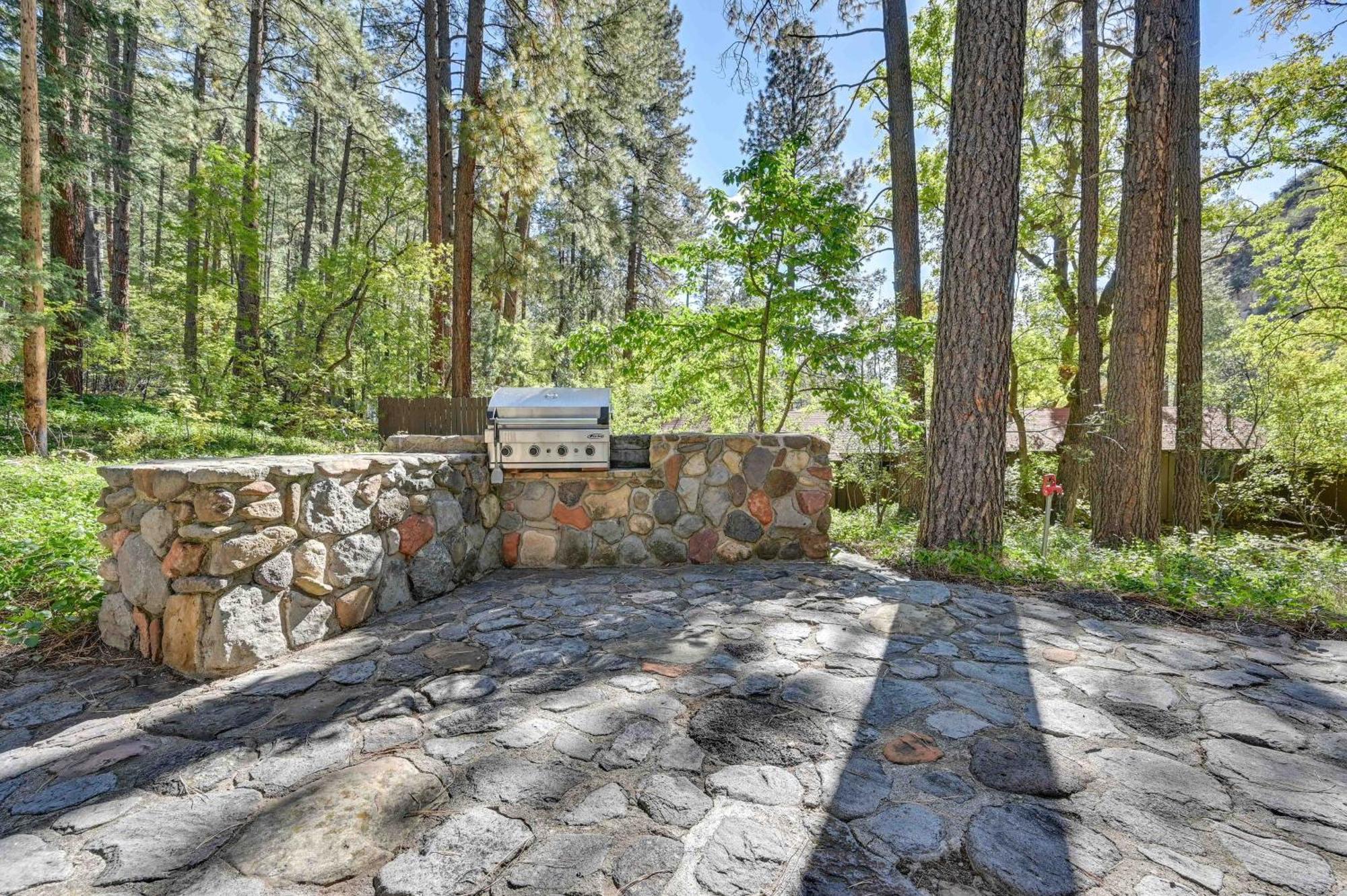 Peaceful Sedona Retreat With Patio And Mtn Views! Apartment Exterior photo