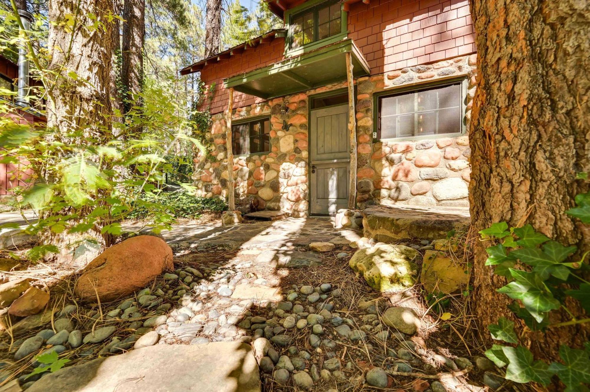 Peaceful Sedona Retreat With Patio And Mtn Views! Apartment Exterior photo